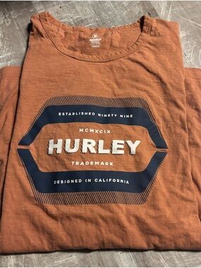 Hurley Men's Short-Sleeve Graphic Tee in Rust with Navy Logo